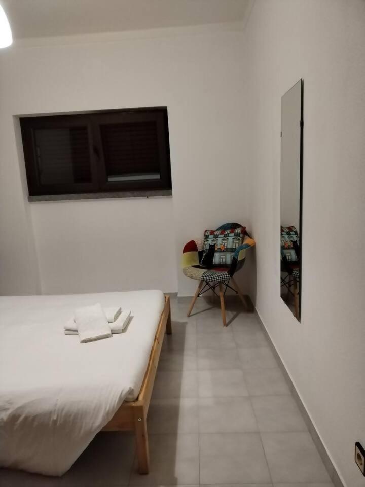Ip5 Chivas Beach House Ferrel  Eksteriør billede